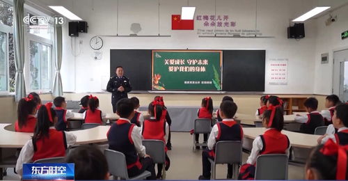 消防演练进校园 新玩法打开心扉，护航孩子健康成长